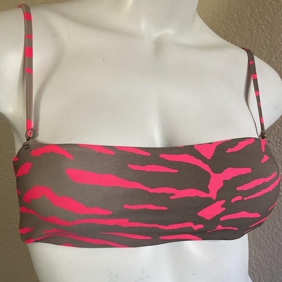 Beach Bunny Bikini Top Hot Tiger BB Tiger Striped Bikini Hot Pink & Nude RARE - Picture 3 of 16
